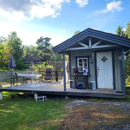 Norrtaelje Bed & Breakfast Exterior photo